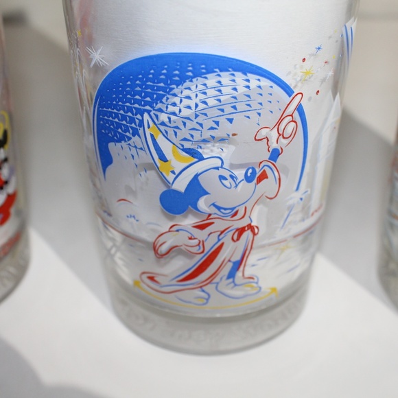Disney Collectable Anniversary Glass Ware Set 3 - Picture 3 of 12